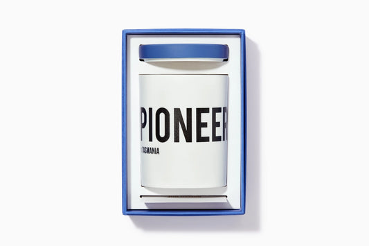 Pioneer in Tasmania - Sea Salt & Coconut Candle